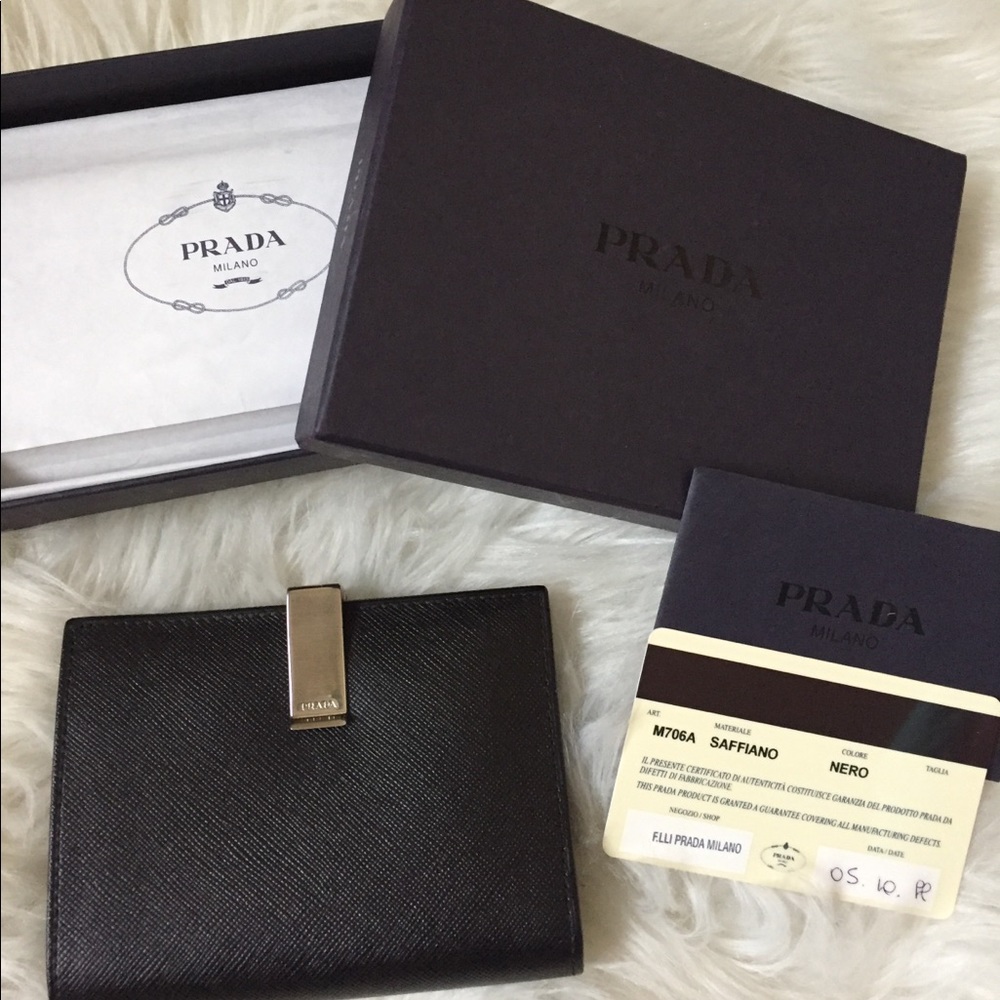 Prada Saffiano 2 bi-fold wallet
